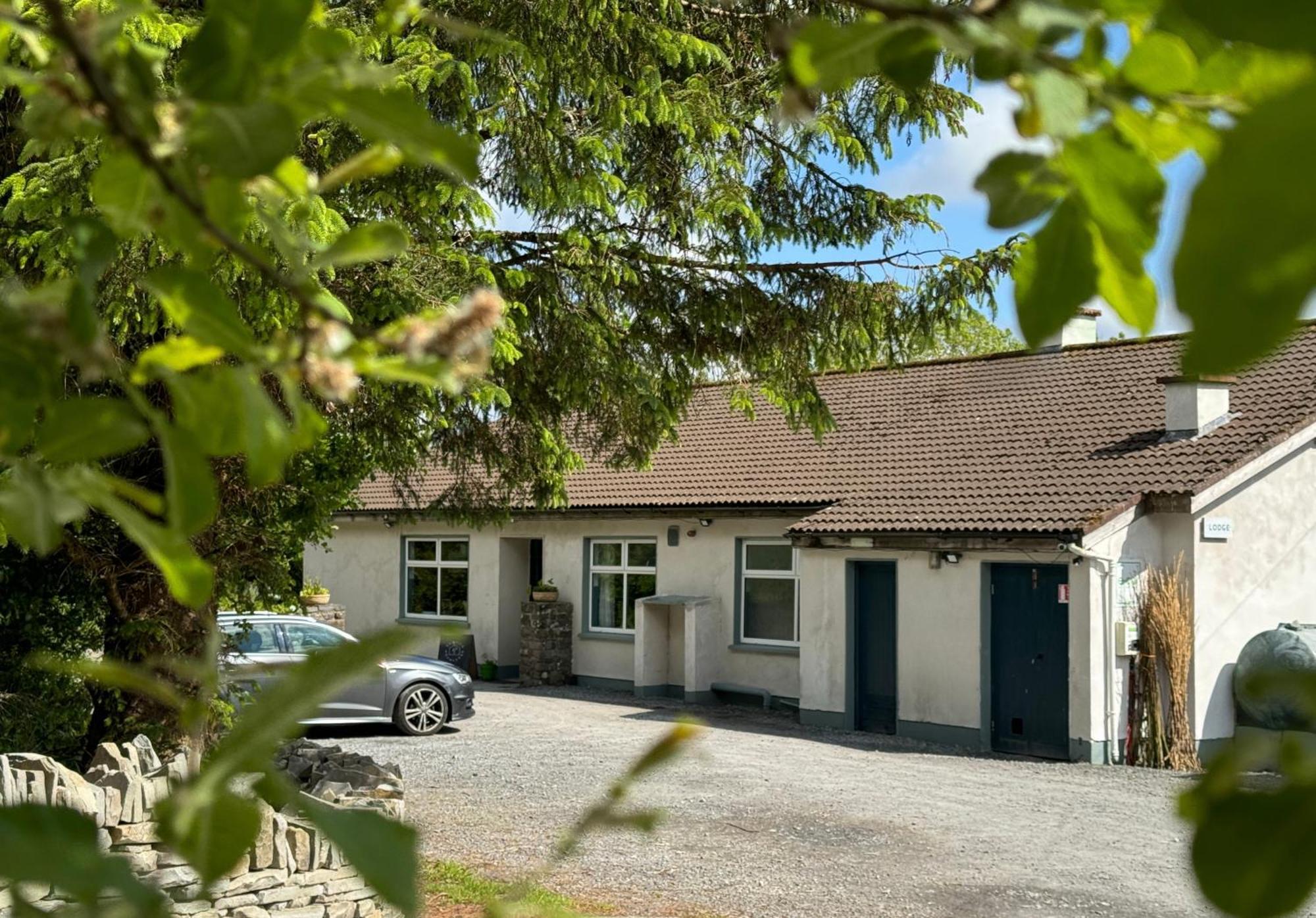 Hostel The Common Knowledge Centre Kilfenora Exterior foto